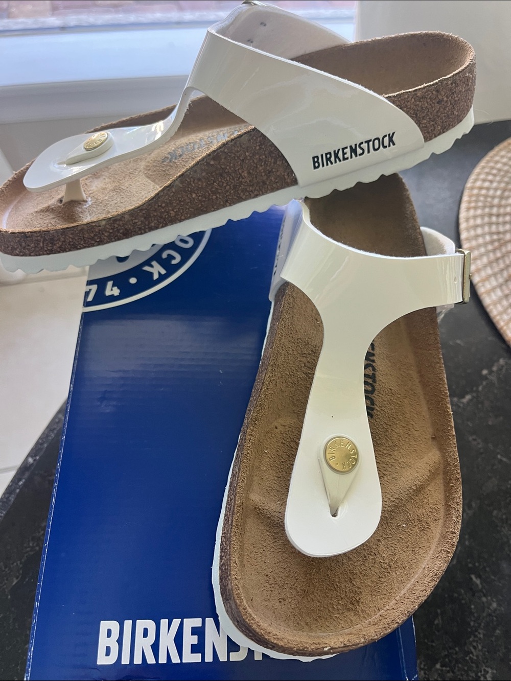 NWT Birkenstock Gizeh glossy patent leather white polished gold tone hardware. 6